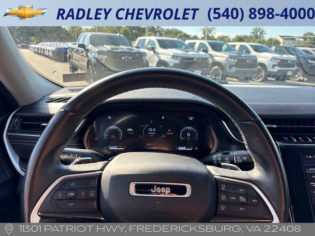 Used 2021 Jeep Grand Cherokee L Laredo w/ Luxury Tech Group I AWD/4WD image 6