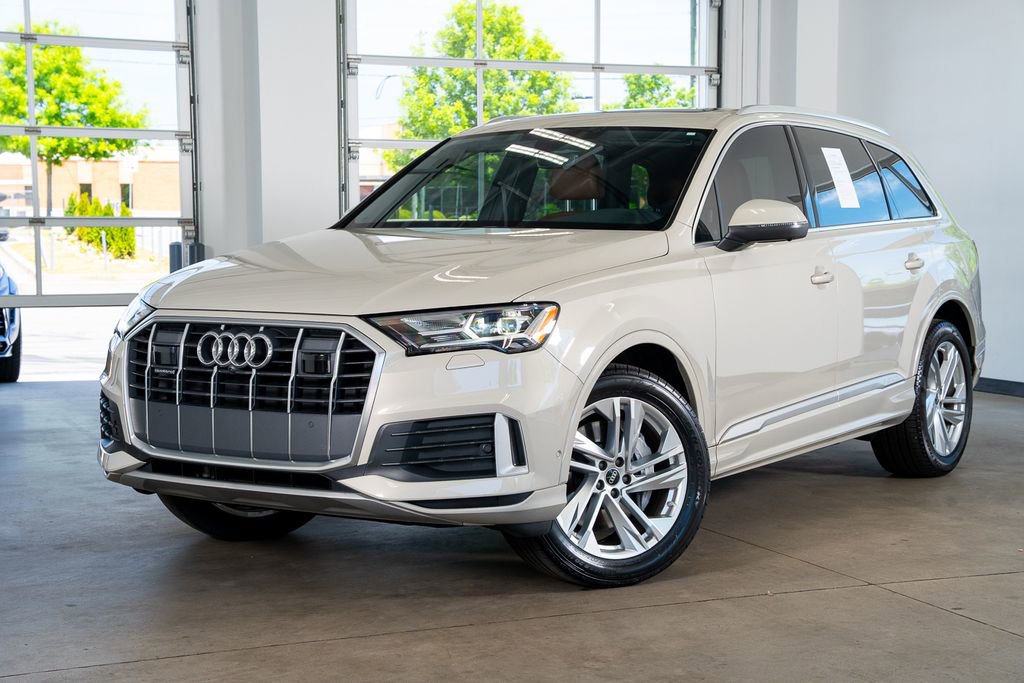 Used 2023 Audi Q7 2.0T Premium AWD/4WD image 2