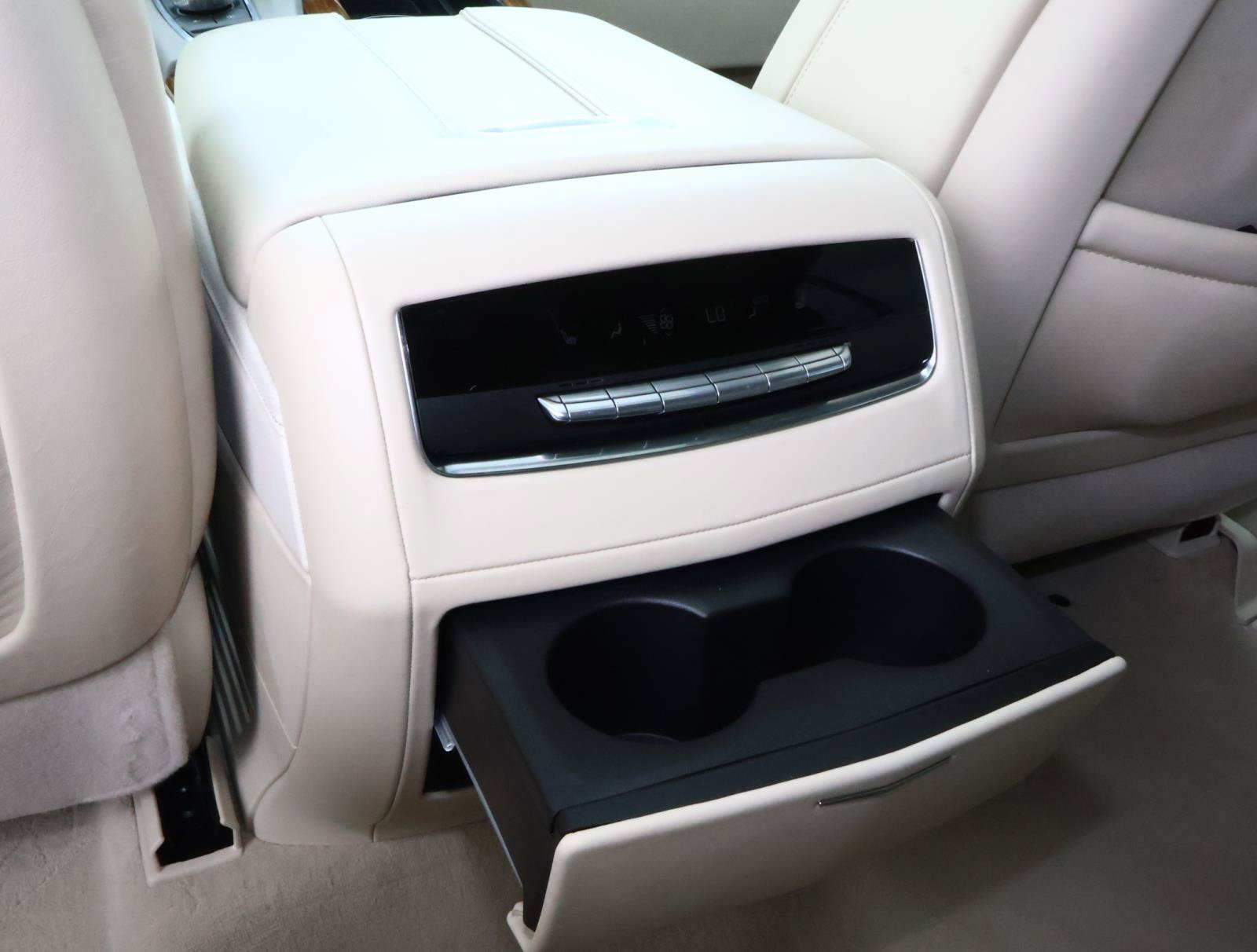Used 2023 Cadillac Escalade Premium Luxury Platinum w/ LPO, Radiant Package AWD/4WD image 12