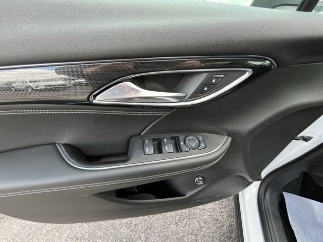 Used 2022 Buick Envision Preferred FWD image 17