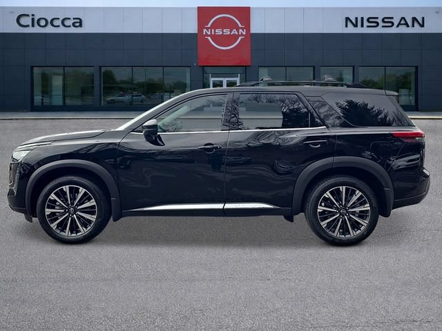 New 2026 Nissan Pathfinder Platinum AWD/4WD image 2