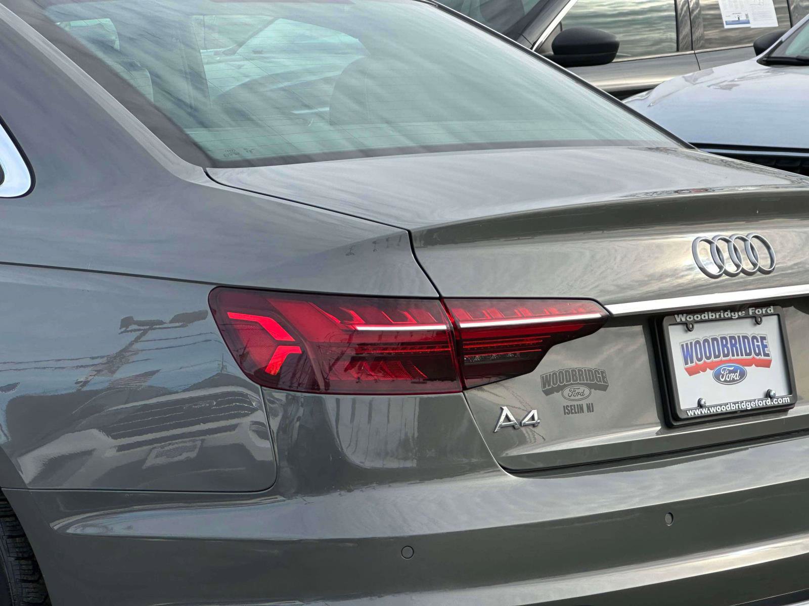 Used 2024 Audi A4 2.0T Premium Plus image 8