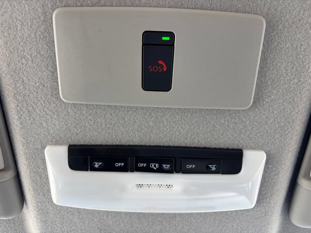 Used 2024 Nissan Kicks SV FWD image 12