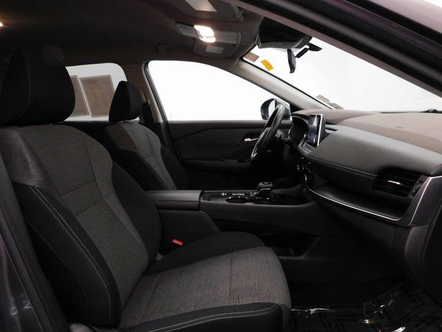 Used 2023 Nissan Rogue SV image 35