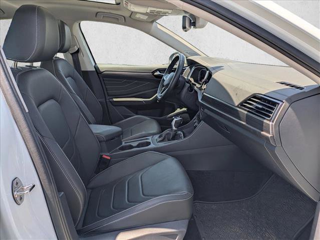 Used 2024 Volkswagen Jetta SEL FWD image 20