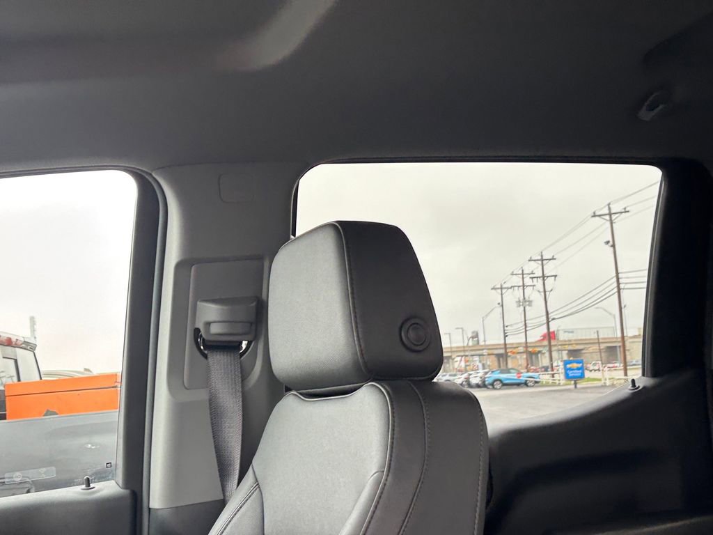 Used 2025 Chevrolet Silverado 1500 W/T w/ LPO, Dark Essentials Package AWD/4WD image 12