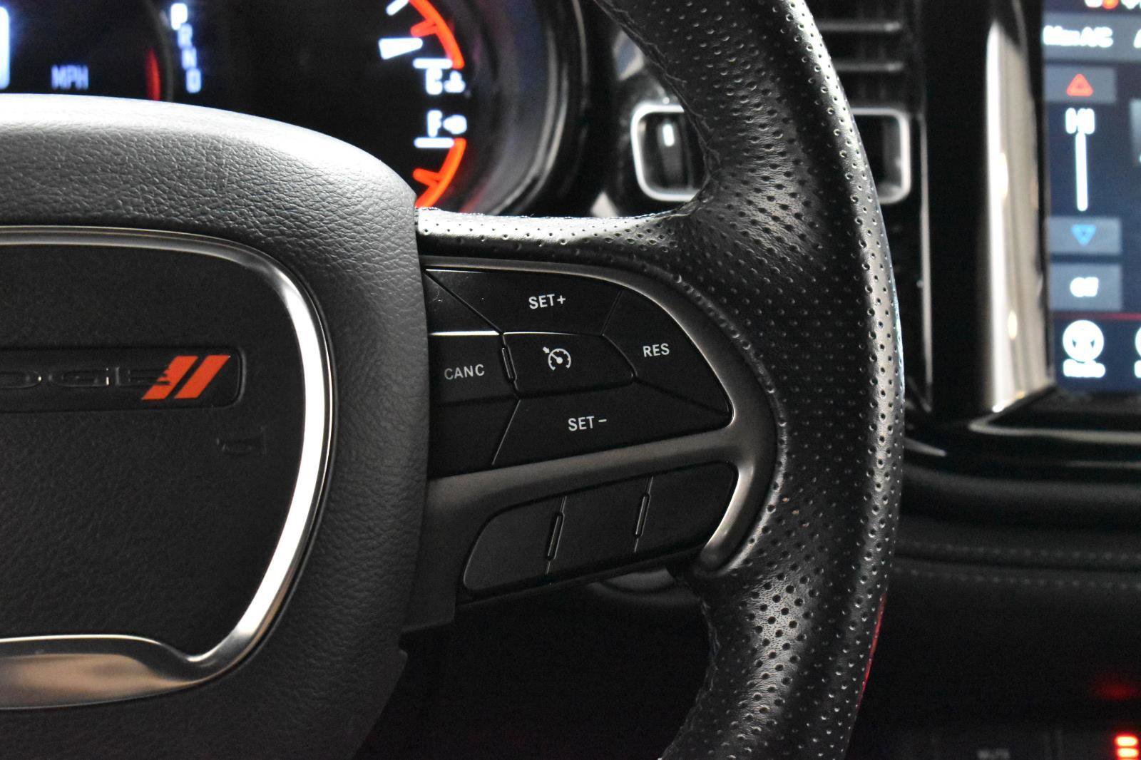 Used 2024 Dodge Durango SXT image 8