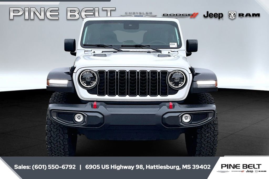 Used 2024 Jeep Wrangler Unlimited Rubicon image 3