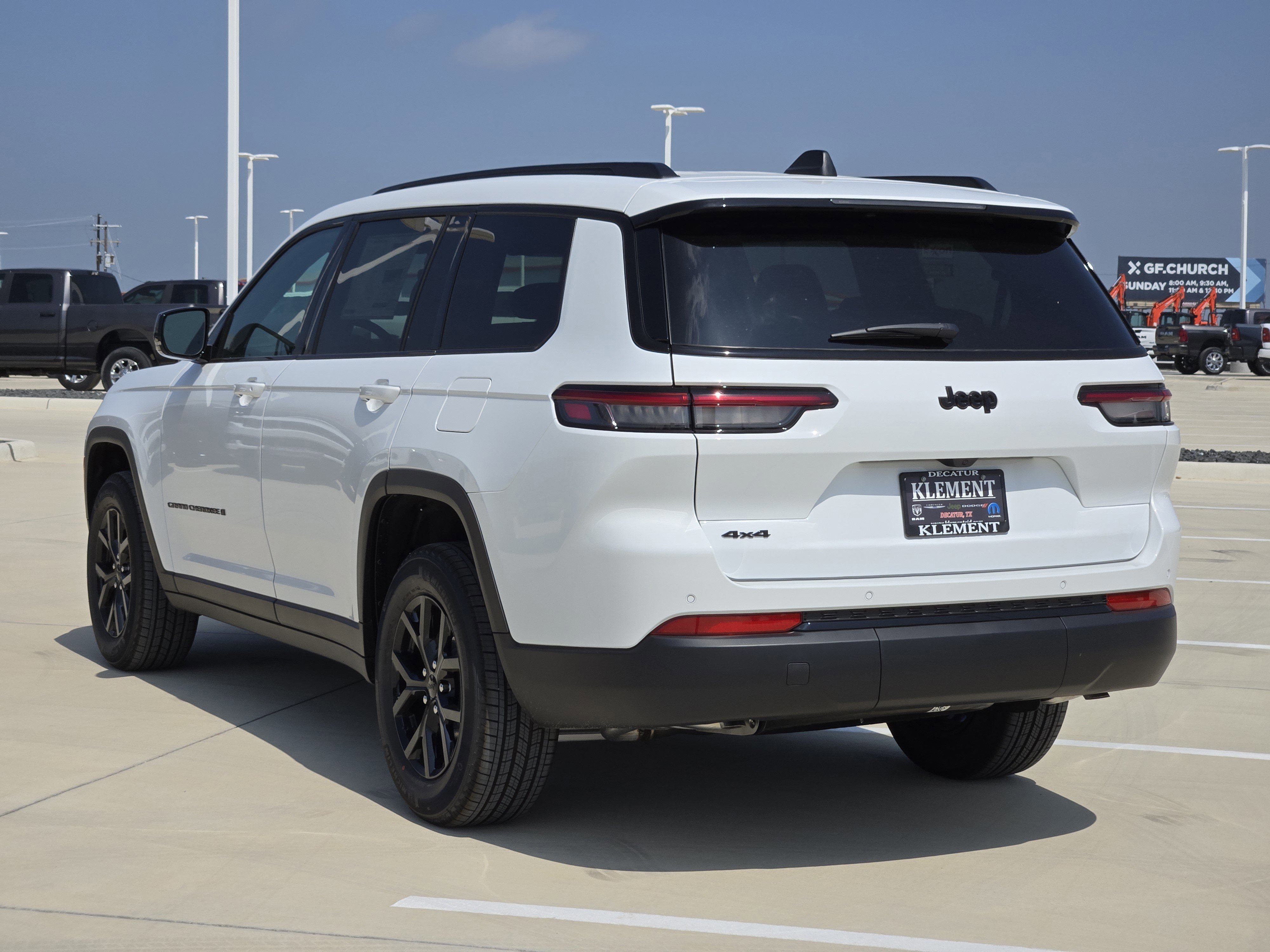New 2025 Jeep Grand Cherokee L Altitude image 3