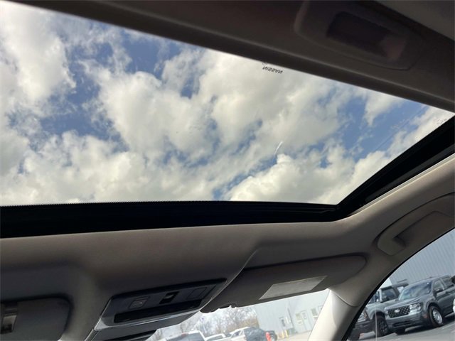 Used 2020 Nissan Altima 2.5 Platinum image 12