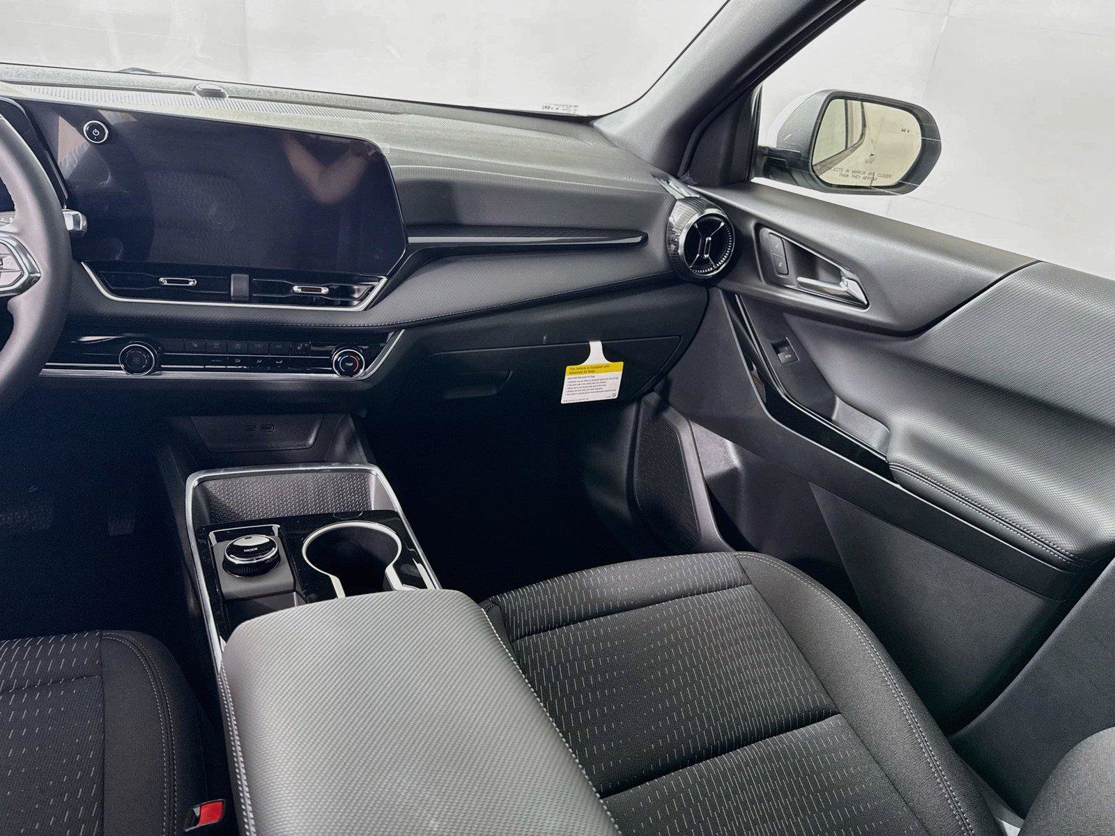 New 2027 Chevrolet Equinox LT AWD/4WD image 16