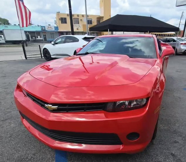 Used 2015 Chevrolet Camaro LS RWD image 14