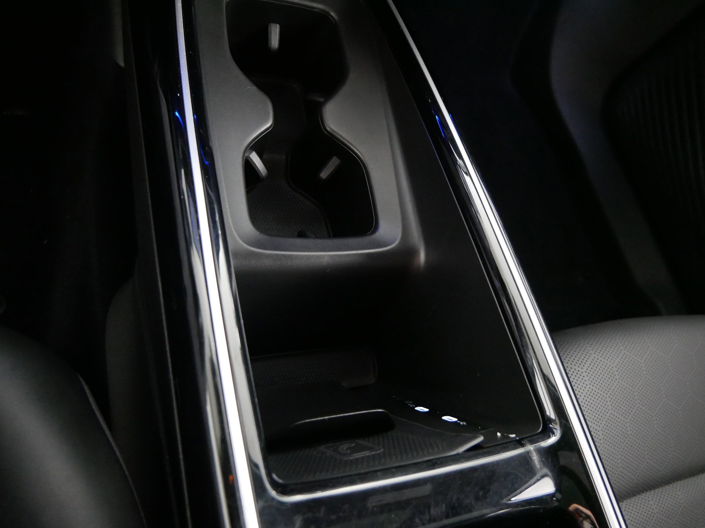 Certified 2023 Volkswagen ID.4 Pro S Plus AWD/4WD image 30