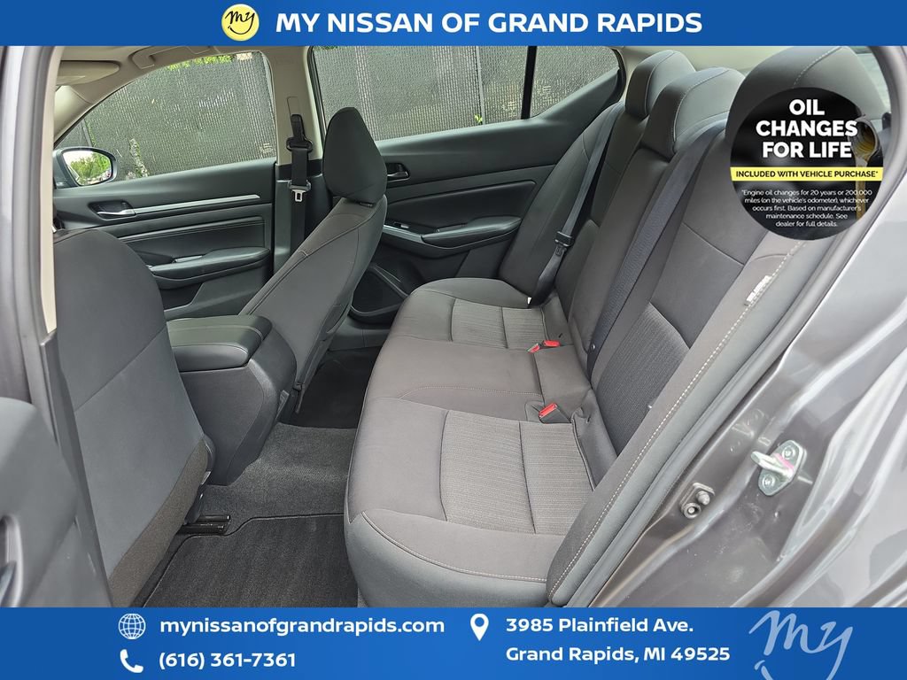 Used 2023 Nissan Altima 2.5 SV w/ SV Premium Package AWD/4WD image 28