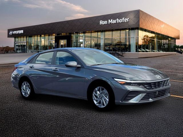 New 2026 Hyundai Elantra Hybrid FWD image 10
