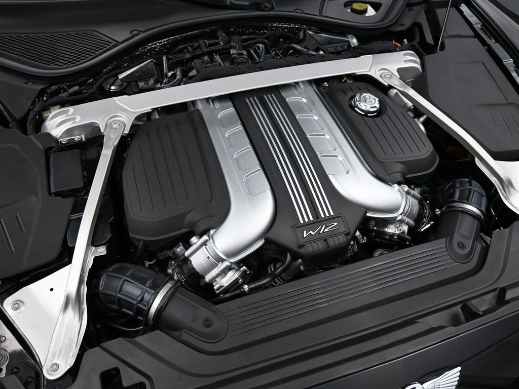 Certified 2024 Bentley Flying Spur W12 AWD/4WD image 37