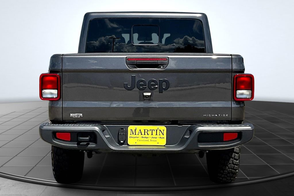 New 2025 Jeep Gladiator Sport image 4