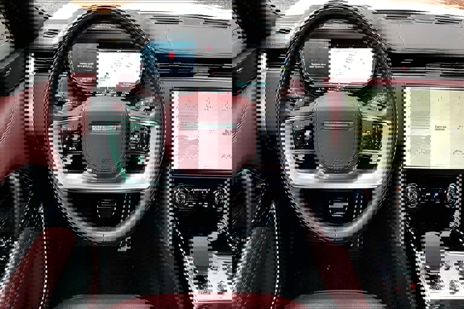 Used 2023 Land Rover Range Rover SE image 6