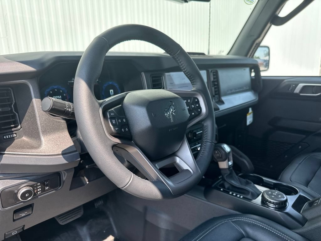 New 2026 Ford Bronco Big Bend w/ Black Diamond Package AWD/4WD image 12