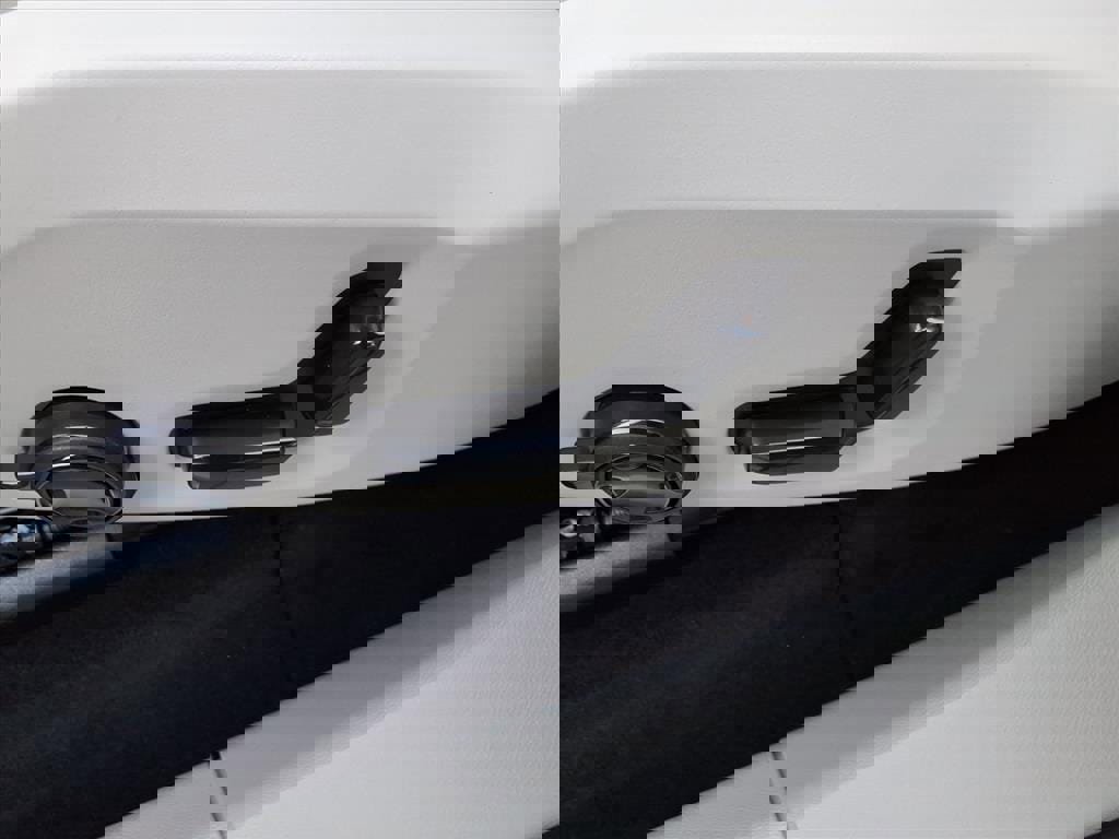 New 2026 Volvo XC60 B5 Ultra w/ Protection Package Premier image 17