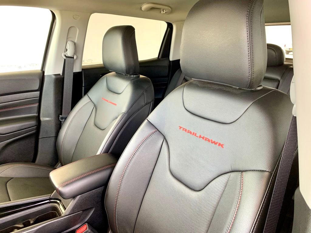 Used 2022 Jeep Compass Trailhawk w/ Trailhawk Elite Group AWD/4WD image 17