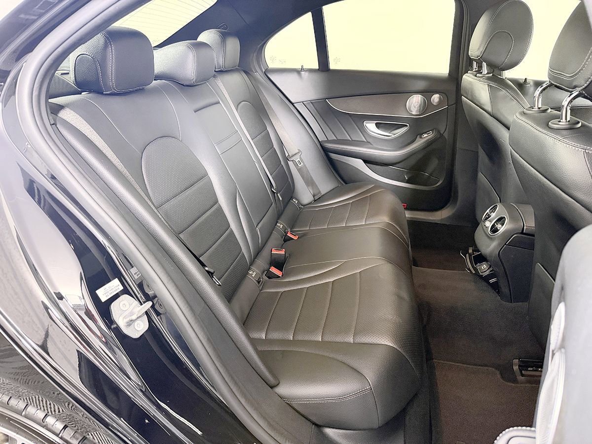 Used 2019 Mercedes-Benz C 300 4MATIC Coupe image 44