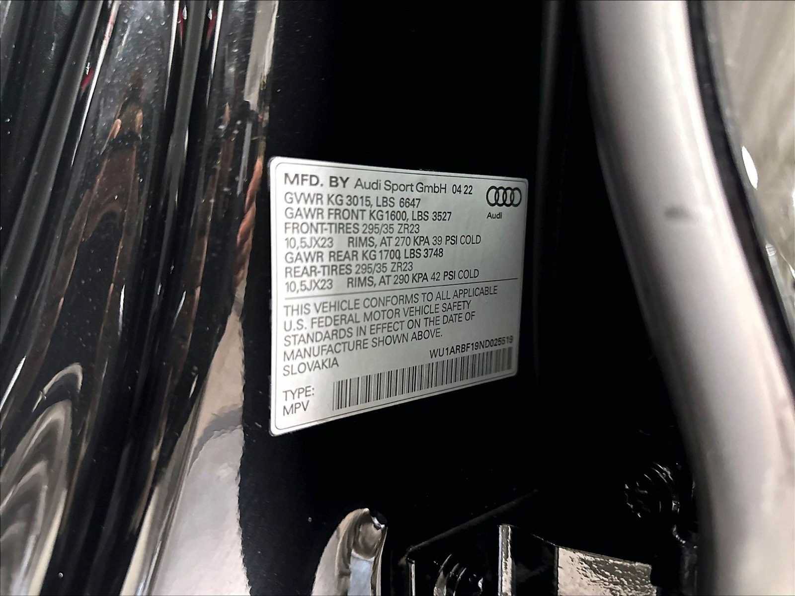 Used 2022 Audi RS Q8 AWD/4WD image 35