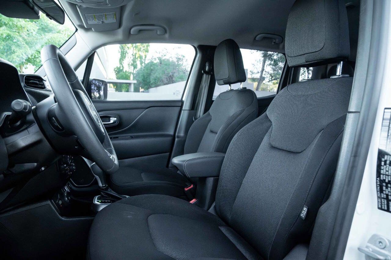 Used 2022 Jeep Renegade Sport image 10