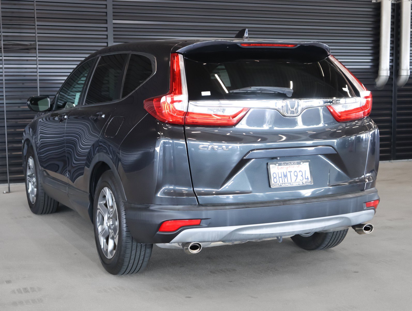 Used 2018 Honda CR-V EX-L image 2