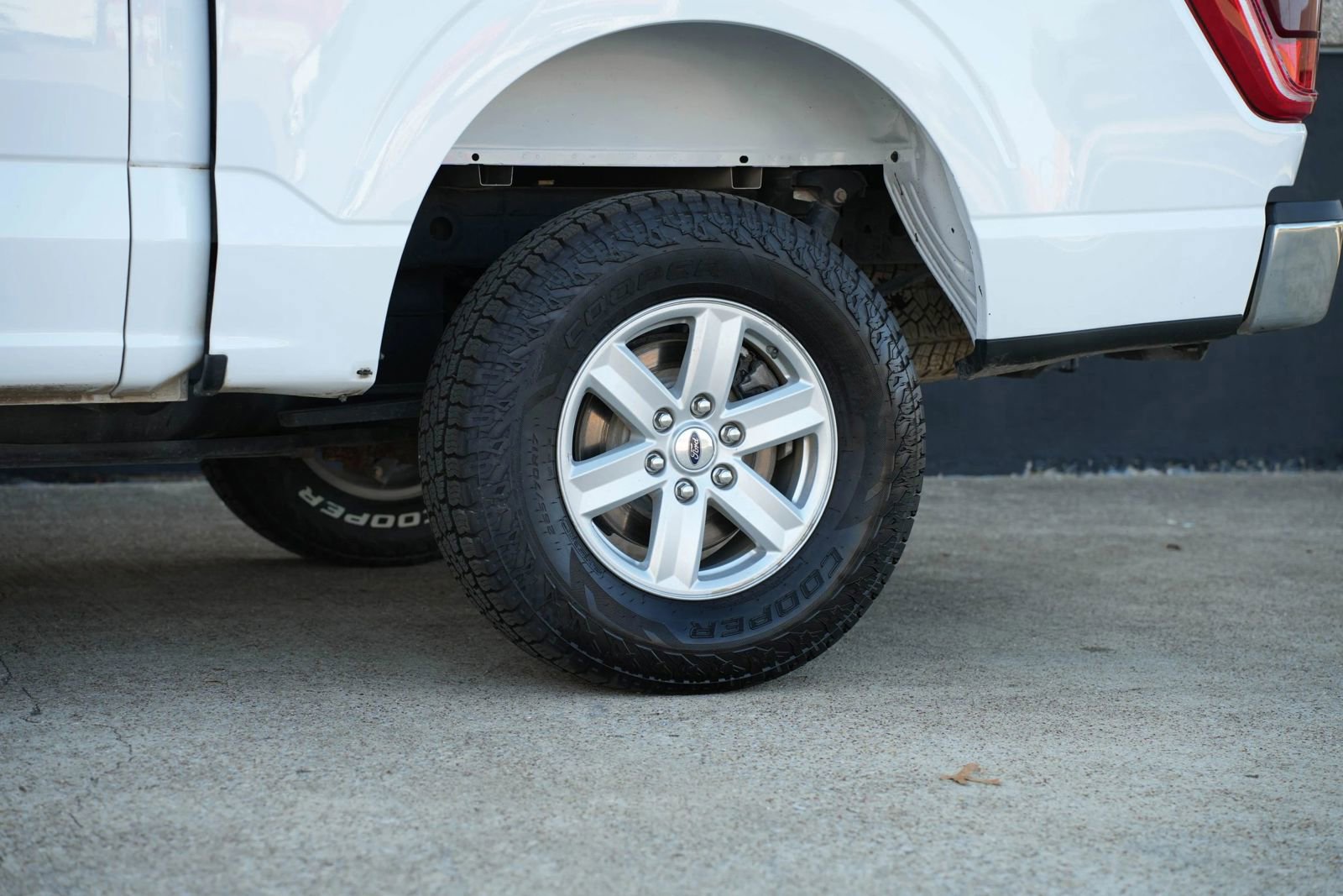 Used 2021 Ford F150 XLT w/ Equipment Group 301A Mid image 10