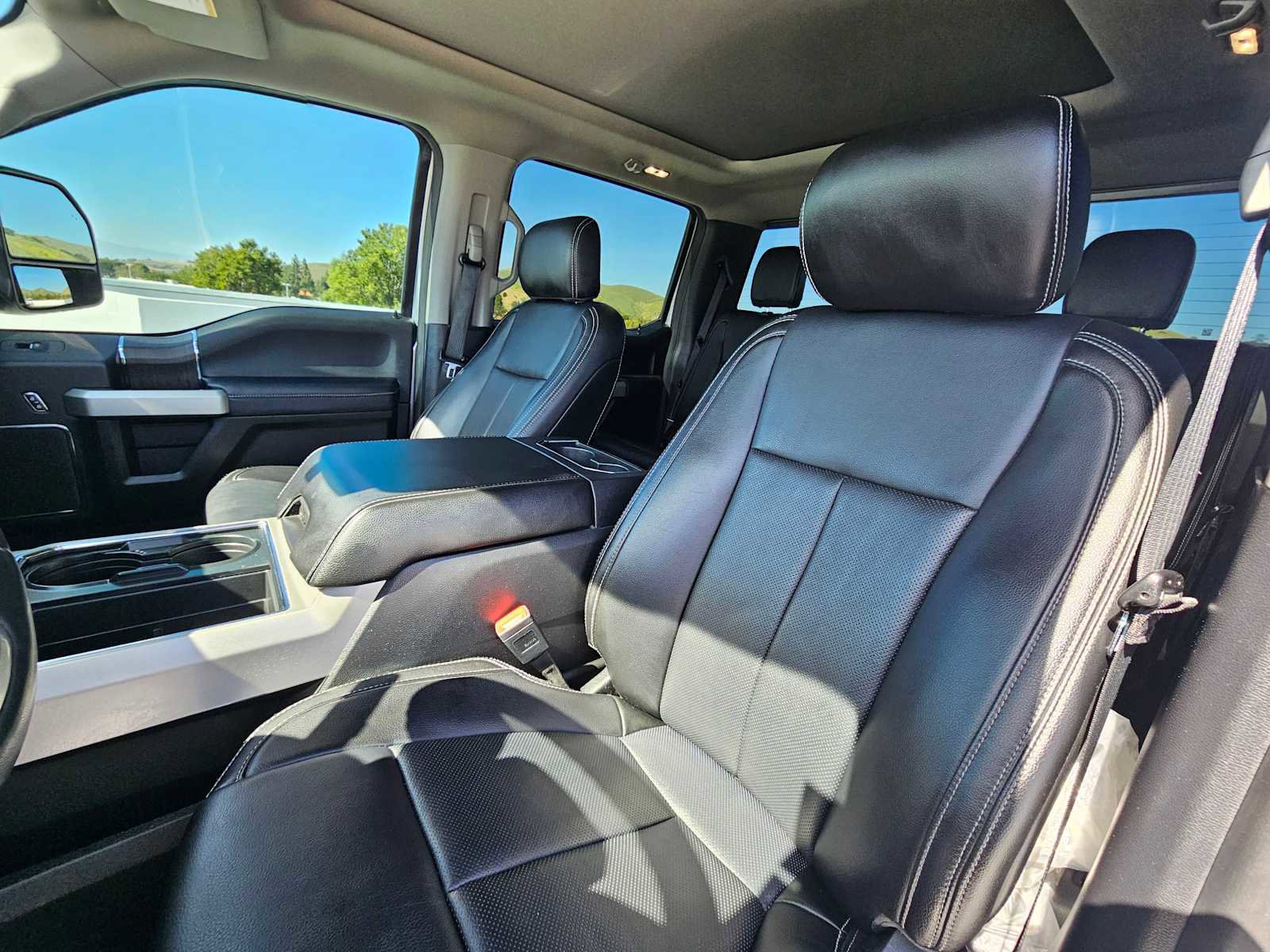Used 2021 Ford F250 Lariat image 21
