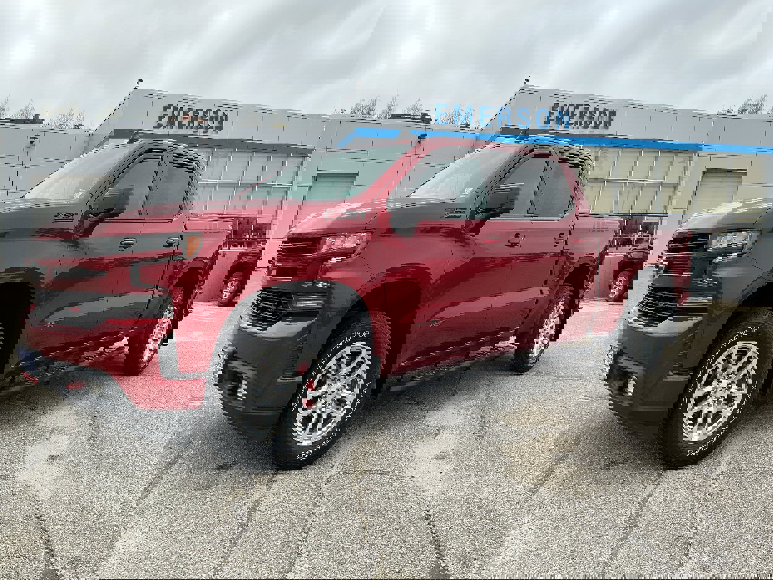 Certified 2021 Chevrolet Silverado 1500 RST w/ Convenience Package II AWD/4WD image 1