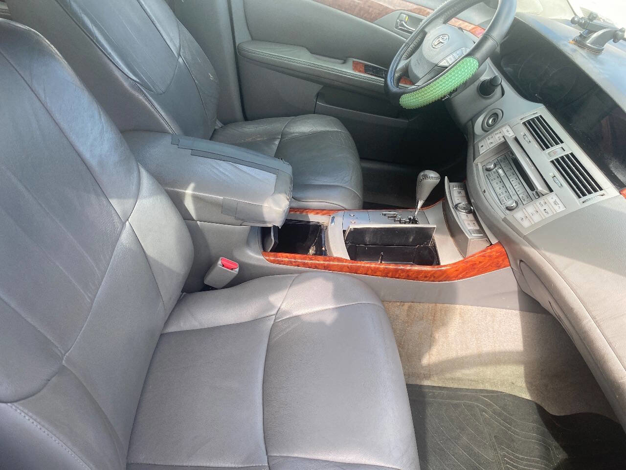 Used 2005 Toyota Avalon XLS FWD image 5