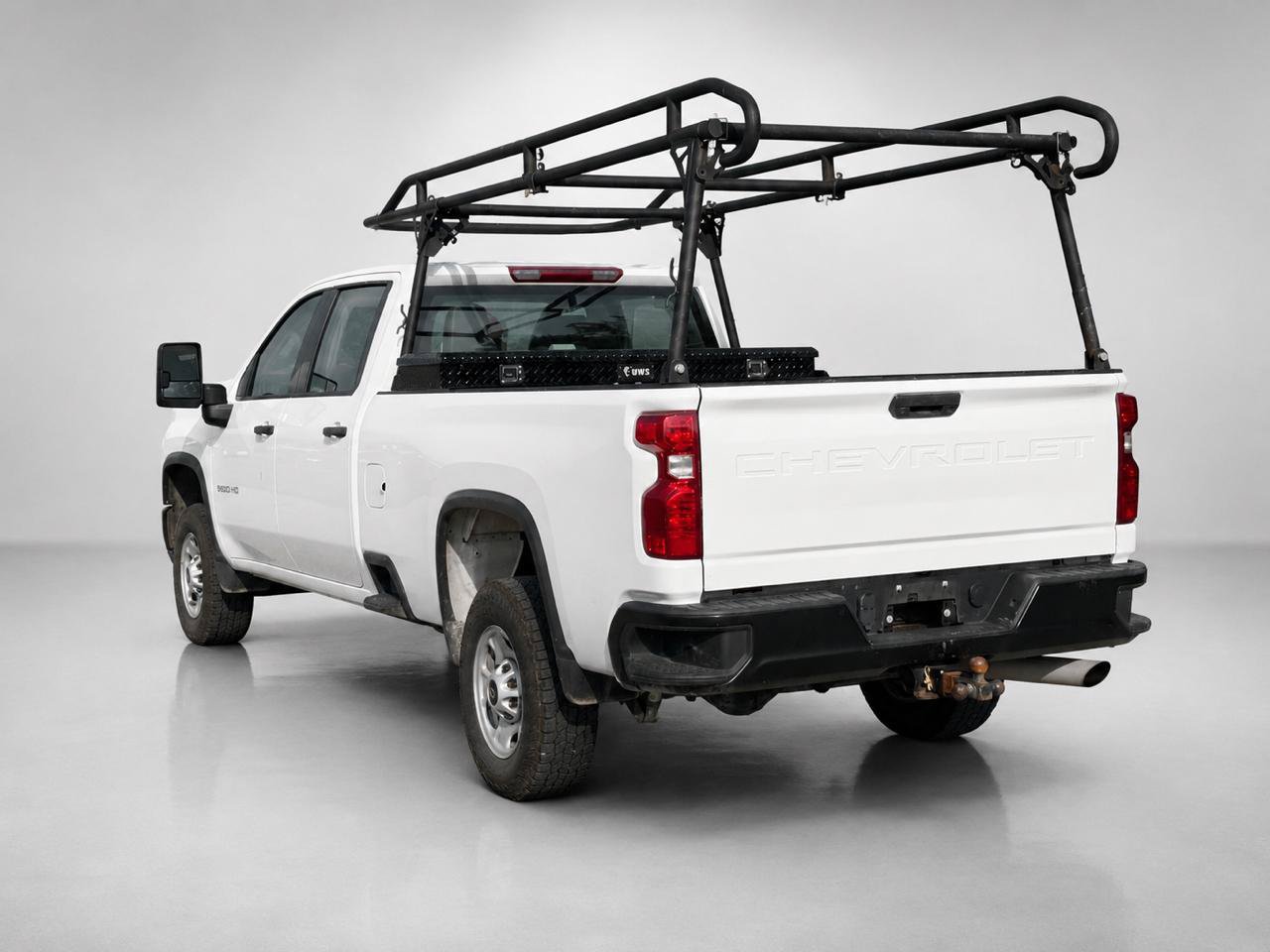 Used 2024 Chevrolet Silverado 2500 W/T RWD image 3
