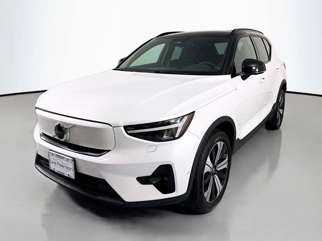 Used 2023 Volvo XC40 Recharge Plus AWD/4WD image 1