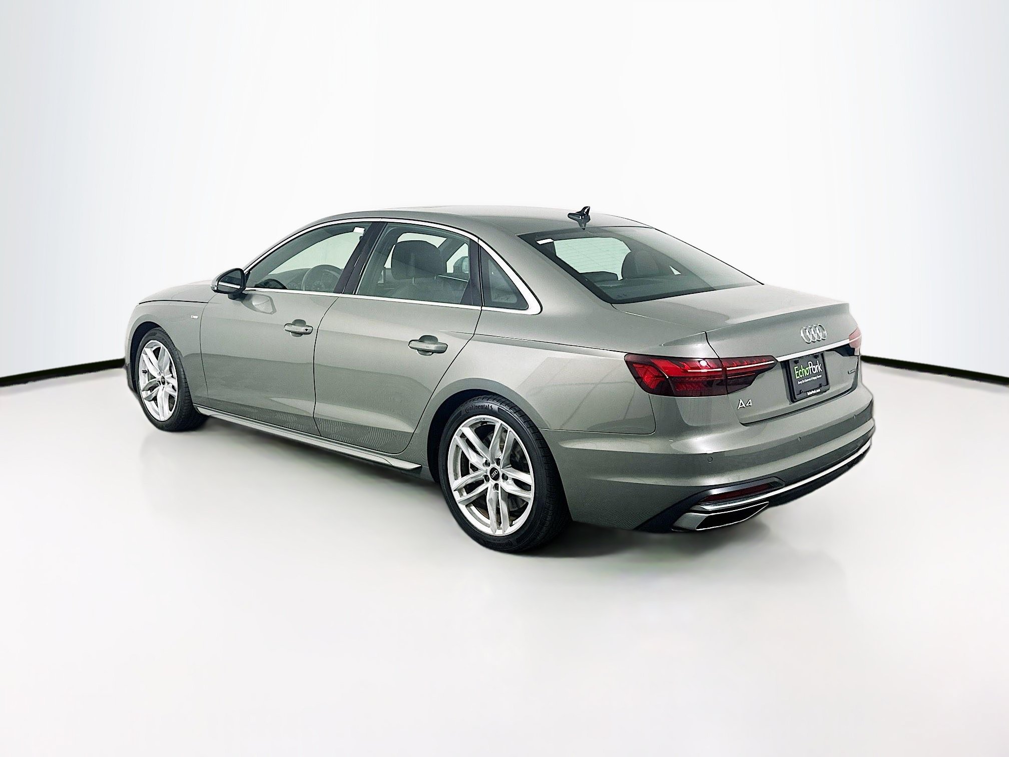 Used 2024 Audi A4 2.0T Premium Plus AWD/4WD image 5