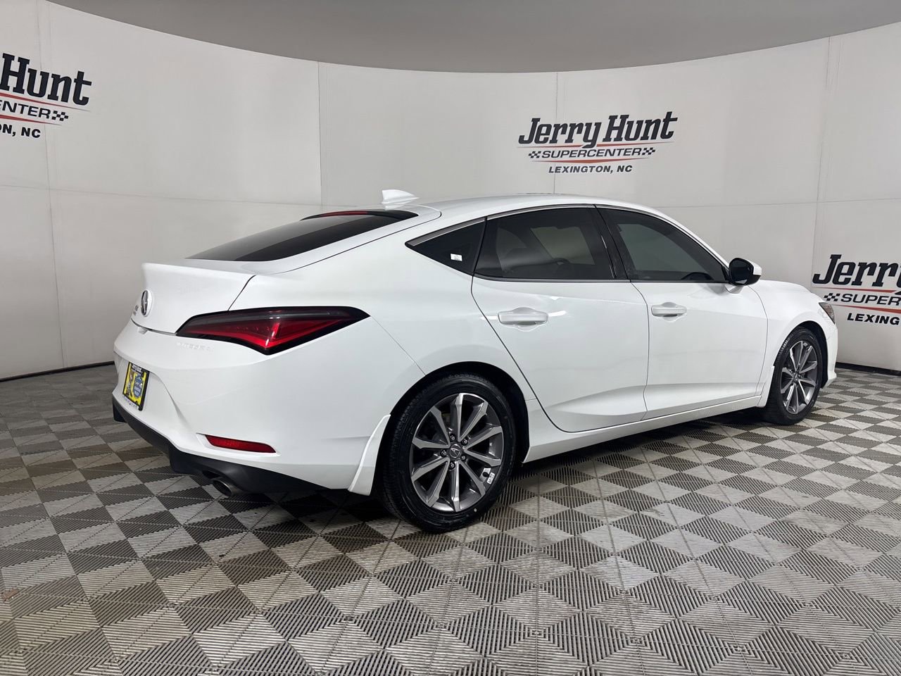 Used 2023 Acura Integra image 5