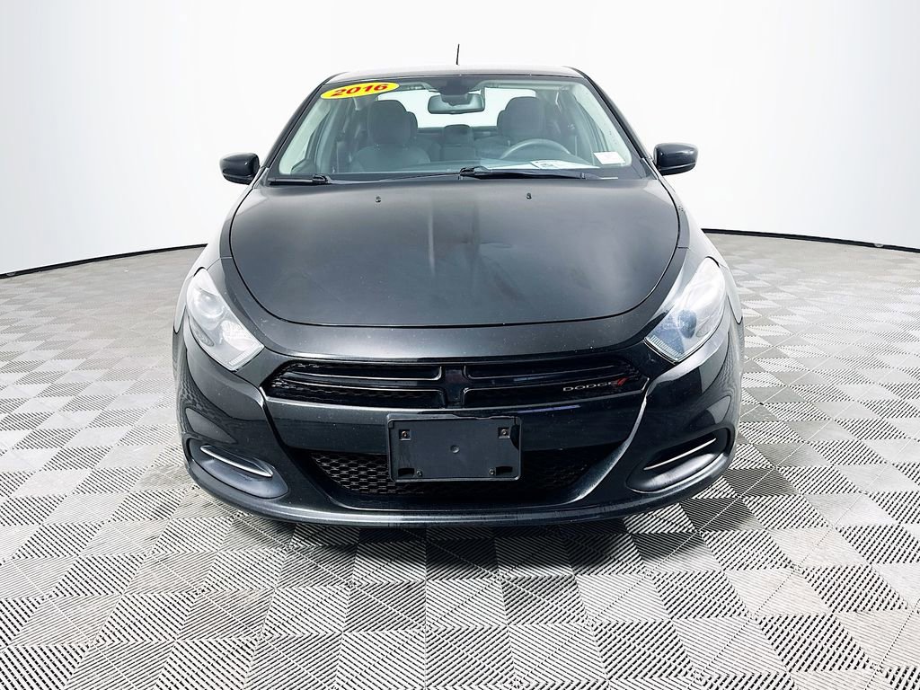 Used 2016 Dodge Dart SXT image 4
