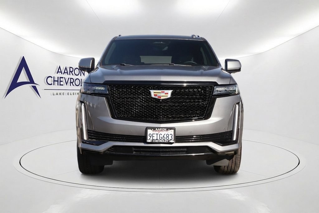 Used 2022 Cadillac Escalade ESV Sport Platinum AWD/4WD image 2