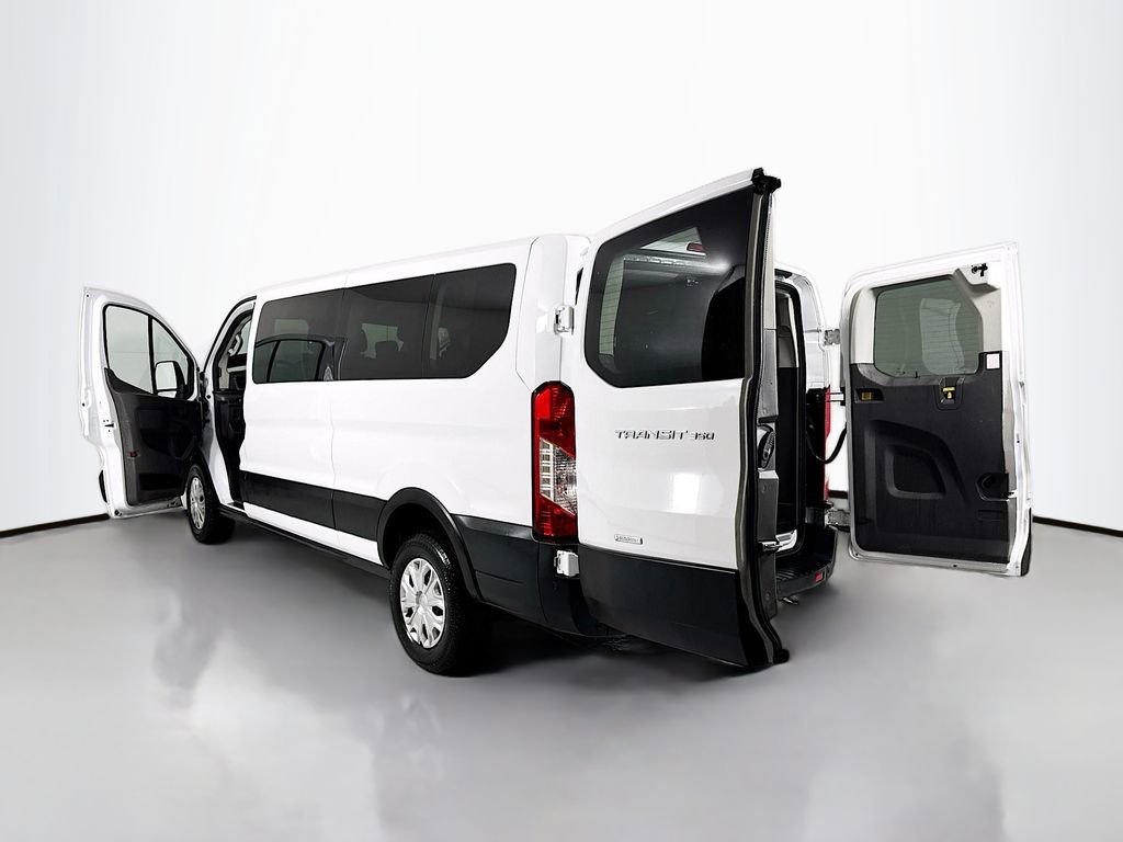 Used 2023 Ford Transit 350 XLT image 23