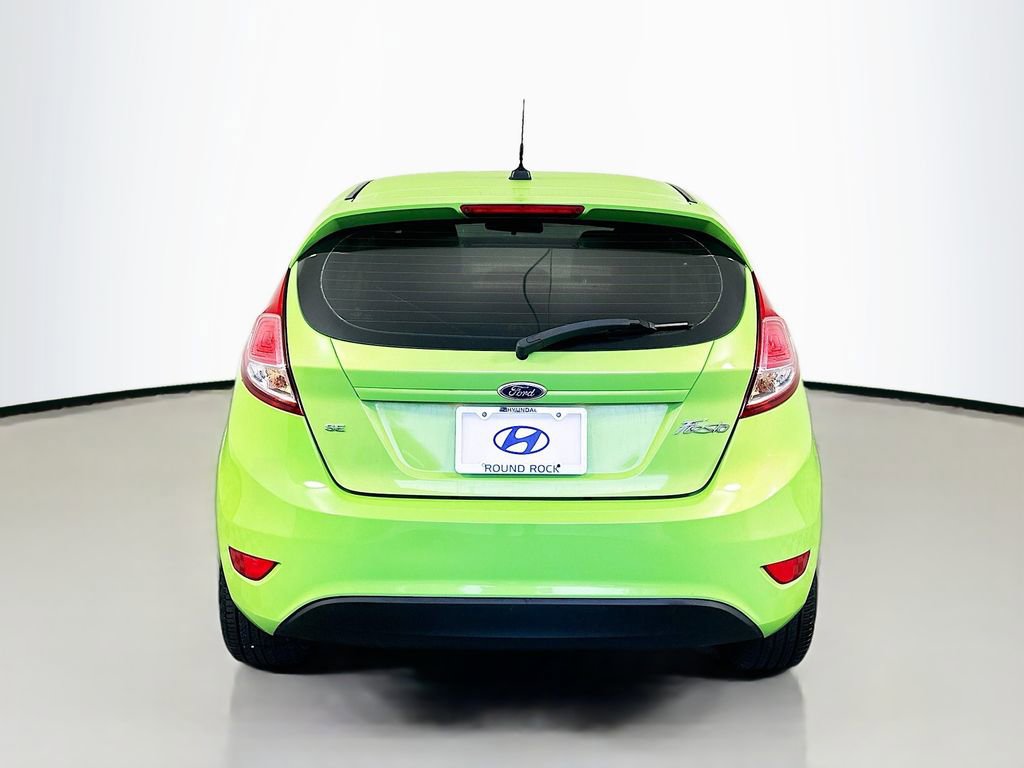 Used 2014 Ford Fiesta SE w/ Equipment Group 201A image 6