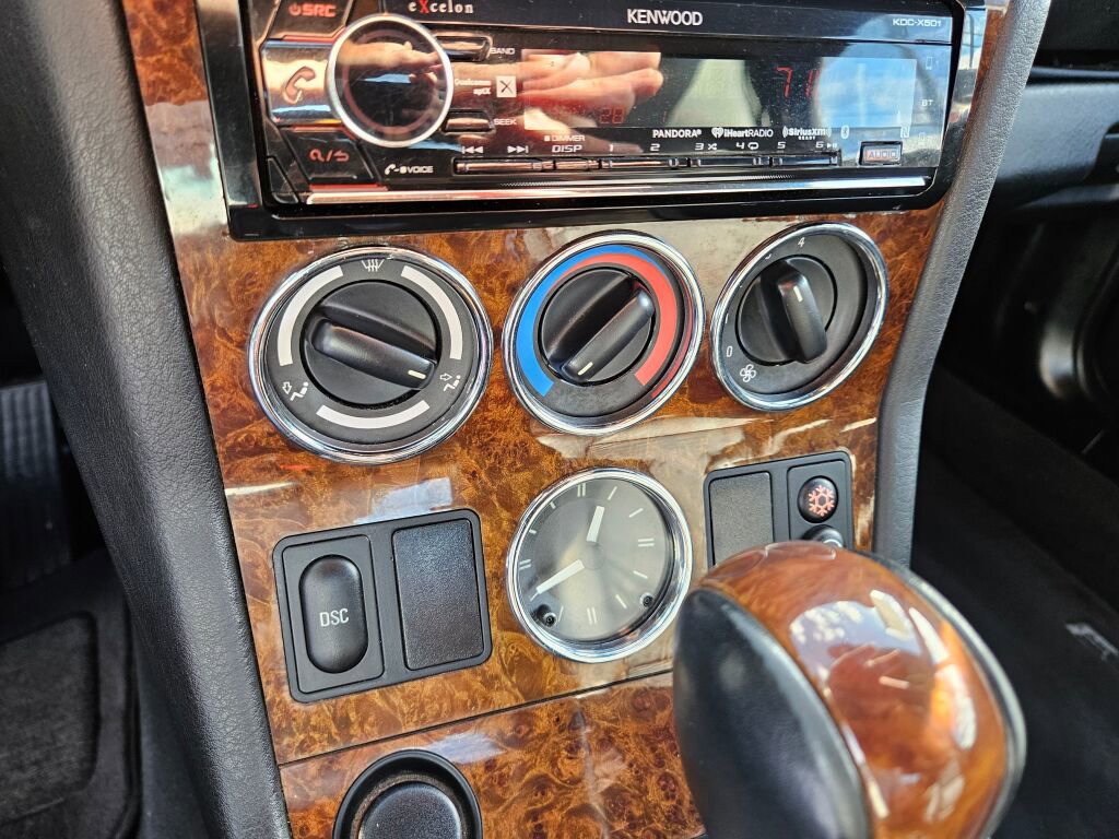 Used 2002 BMW Z3 2.5i image 18