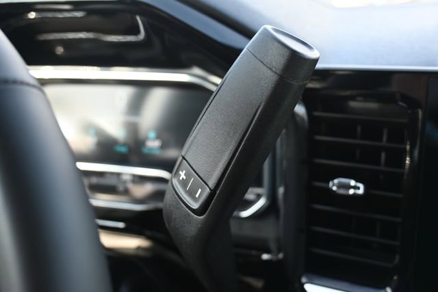 Used 2025 Chevrolet Silverado 1500 LT image 23