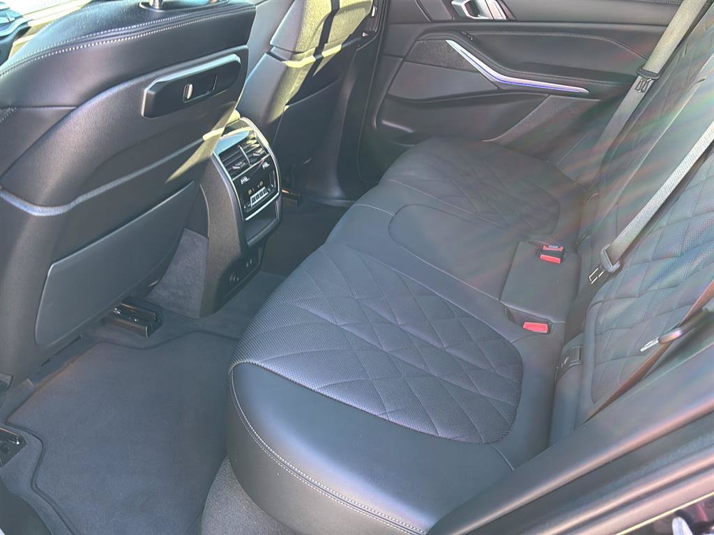 Used 2025 BMW X5 xDrive40i AWD/4WD image 17