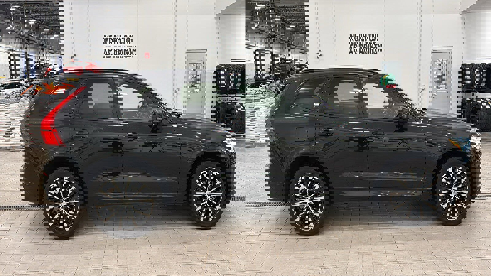 Certified 2023 Volvo XC60 B5 Plus w/ Climate Package image 4