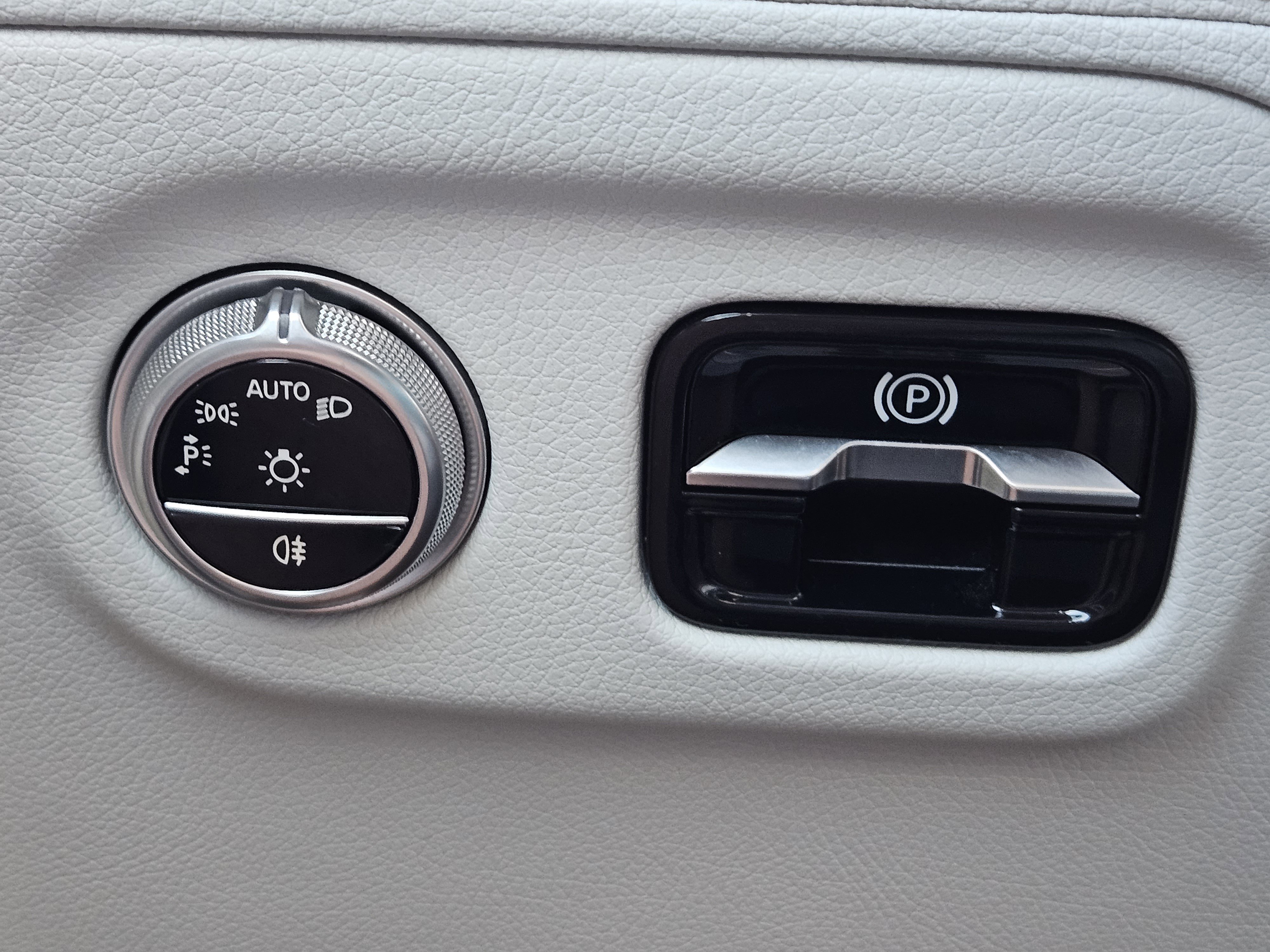 Used 2023 Mercedes-Benz EQS 450+ Sedan image 23