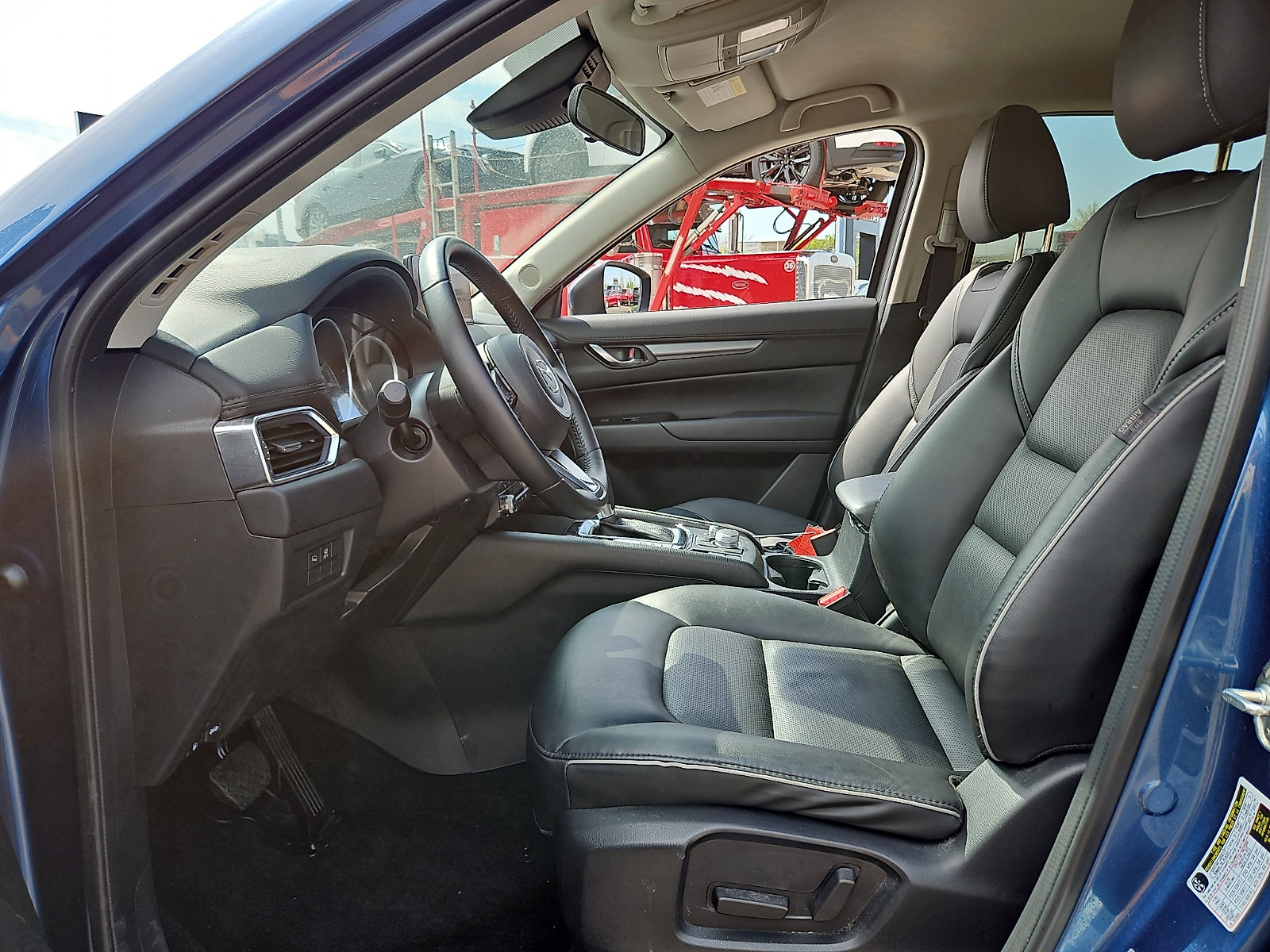 Used 2024 MAZDA CX-5 AWD 2.5 S w/ Select Package image 13