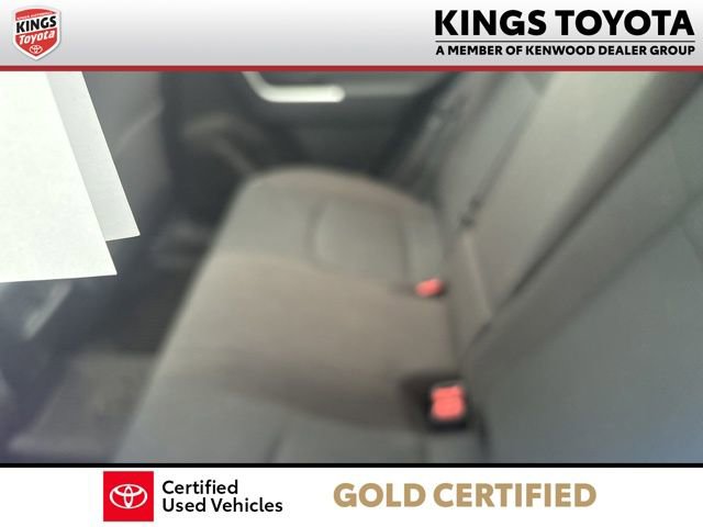 Used 2023 Toyota RAV4 LE FWD image 10