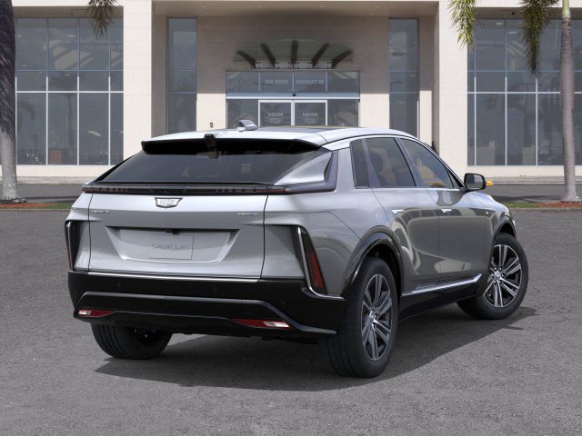 New 2026 Cadillac Lyriq Premium Luxury RWD image 4