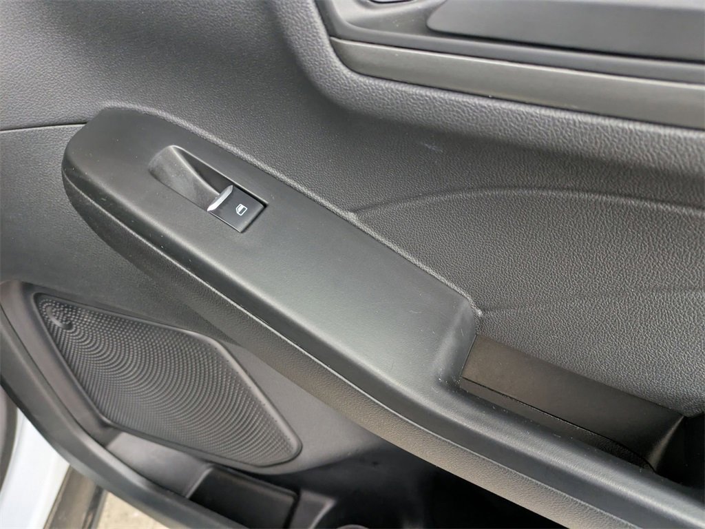 Used 2025 Ford Escape Active image 34